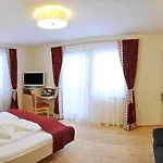 Roesslhof Hotel