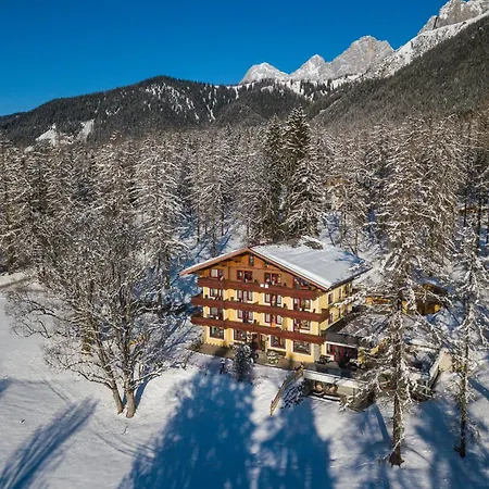 Hotel Roesslhof